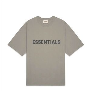 Essentials T-shirt